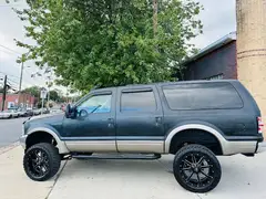 2000 Ford Excursion Sport Utility 4D photo 11