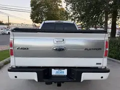 2010 Ford F150 SuperCrew Cab Platinum Pickup 4D 5 1/2 ft photo 9