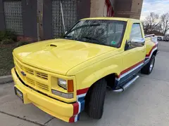 1990 Chevrolet C/K1500 Cheyenne Reg Cab photo 2
