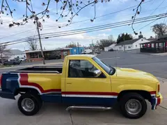1990 Chevrolet C/K1500 Cheyenne Reg Cab photo 5