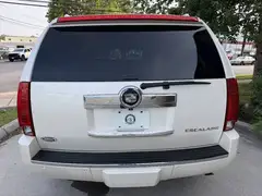 2009 Cadillac Escalade Hybrid Sport Utility 4D photo 8