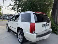 2009 Cadillac Escalade Hybrid Sport Utility 4D photo 10