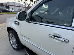 2009 Cadillac Escalade Hybrid Sport Utility 4D photo 11