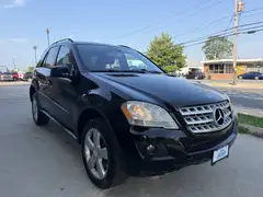 2011 Mercedes-Benz M-Class ML 350 4MATIC Sport Utility 4D photo 3