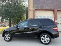 2011 Mercedes-Benz M-Class ML 350 4MATIC Sport Utility 4D photo 11